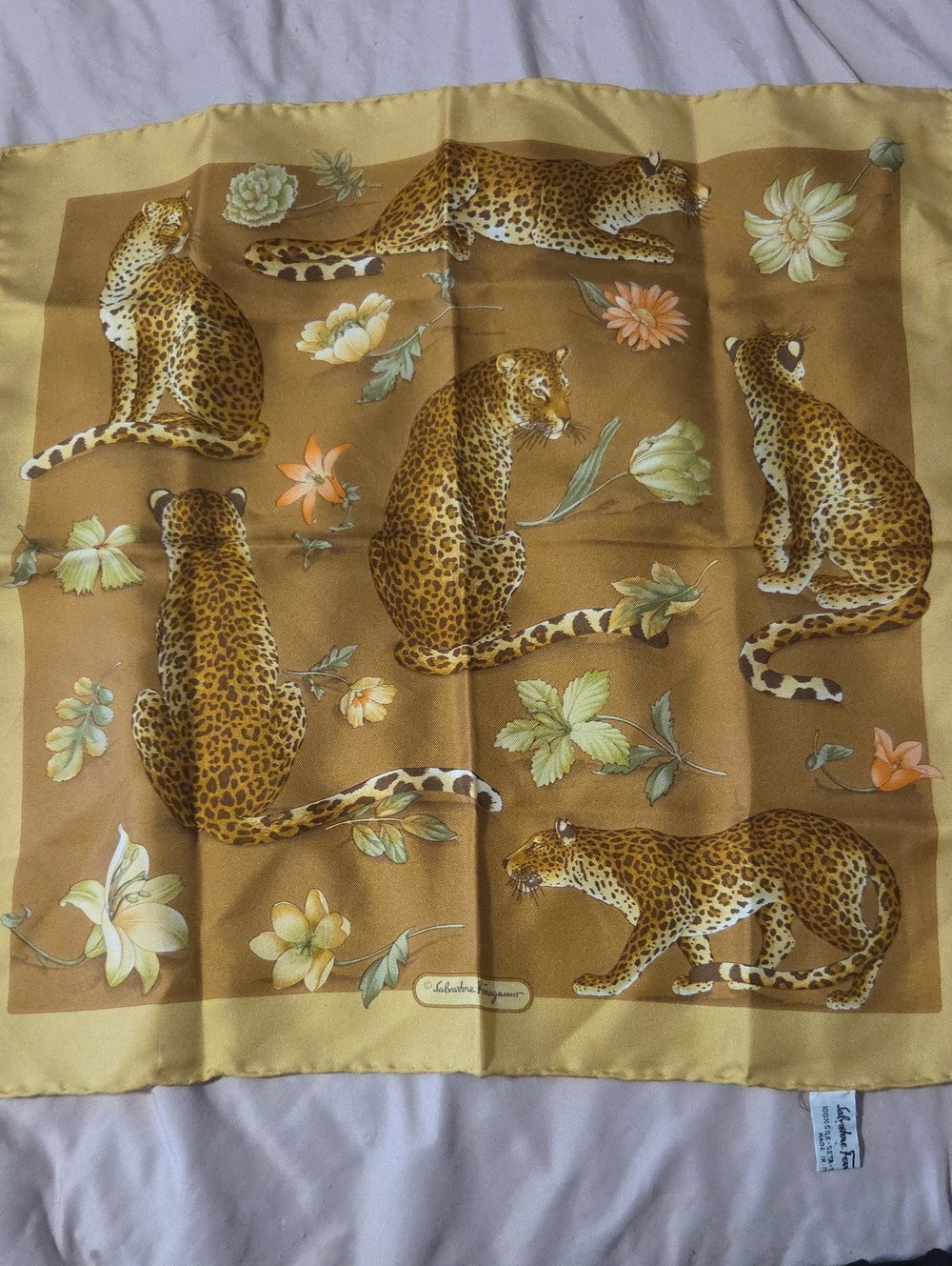 Salvatore Ferragamo AUTH Leopard Motif Silk Scarf